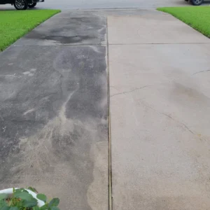 Pressure Washing Gallery driveway with the left side dirty and the right side clean