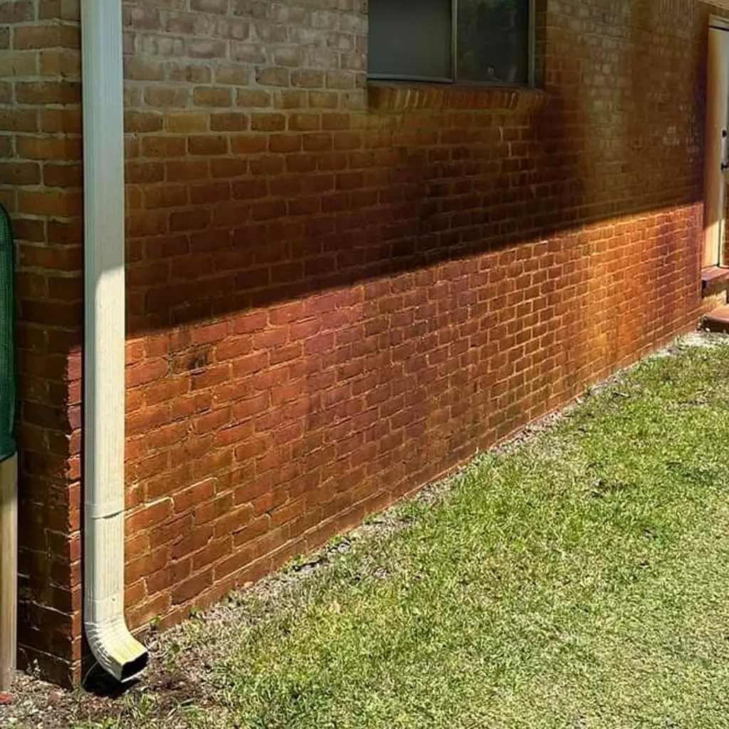 Brick wall full of bore water rust stains in Mount Lawley